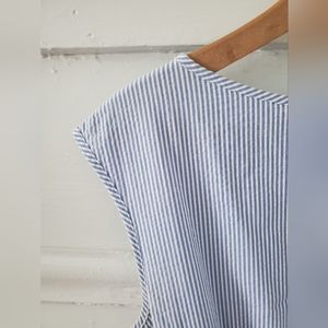 Uniqlo vintage style seersucker dress